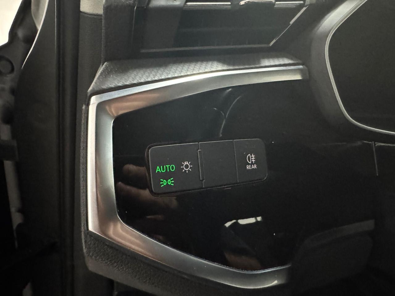 AUDI Q3 2.0 TDI (150) Stronic Business Advance 2019