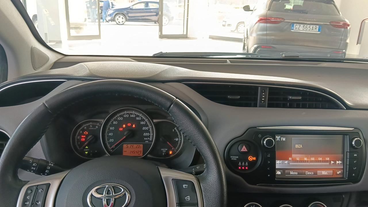 Toyota Yaris 1.4 D-4D 5 porte Lounge