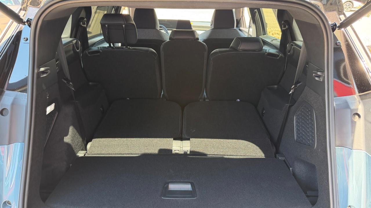 Peugeot 5008 Hybrid 145 e-DCS6 GT 7 Posti