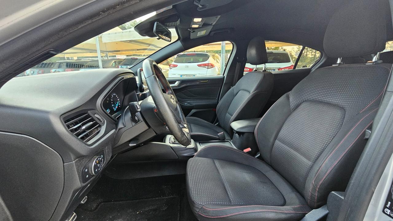 Ford Focus 1.5 diesel 120 CV 5p. ST-Line