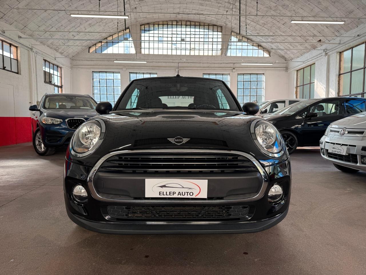 Mini One Cabrio 1.5 - SERVICE MINI