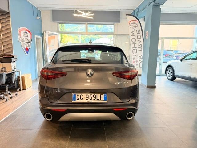 Alfa Romeo Stelvio 2.2 Turbodiesel 160 CV AT8 RWD Business