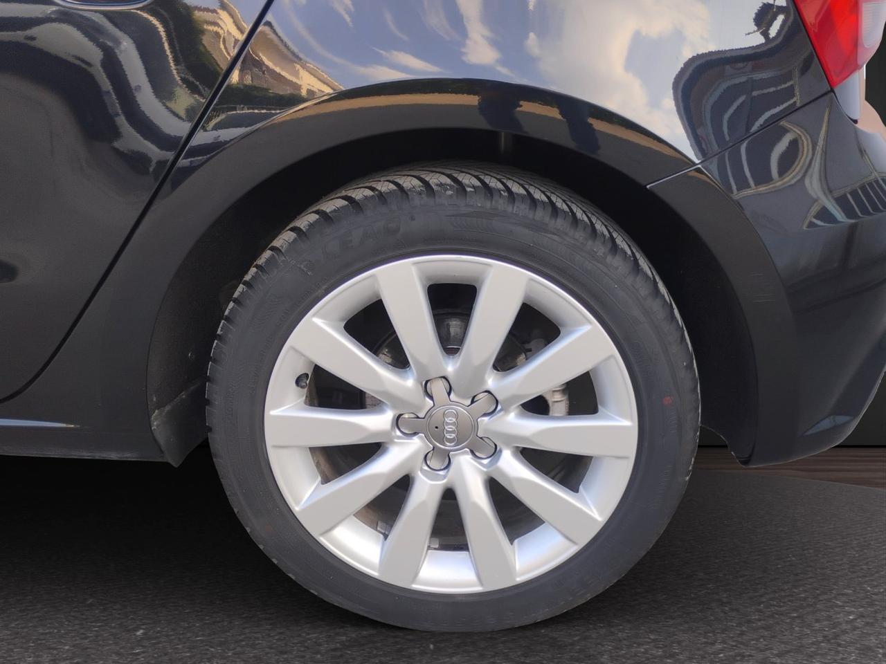 Audi A1 Sportback 1.4 tdi SOPRTBACK.CINGHIA NUOVA