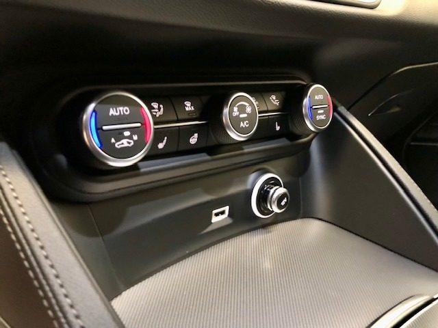 ALFA ROMEO Stelvio 2.2 Turbodiesel 210 CV AT8 Q4 Veloce #kmzero