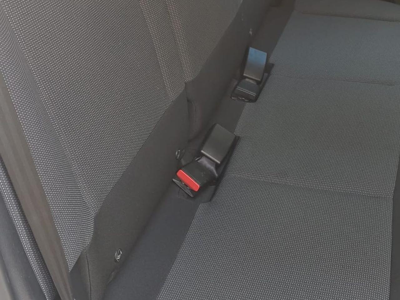 Citroen C3 Aircross blu hdi 100 shine #7241