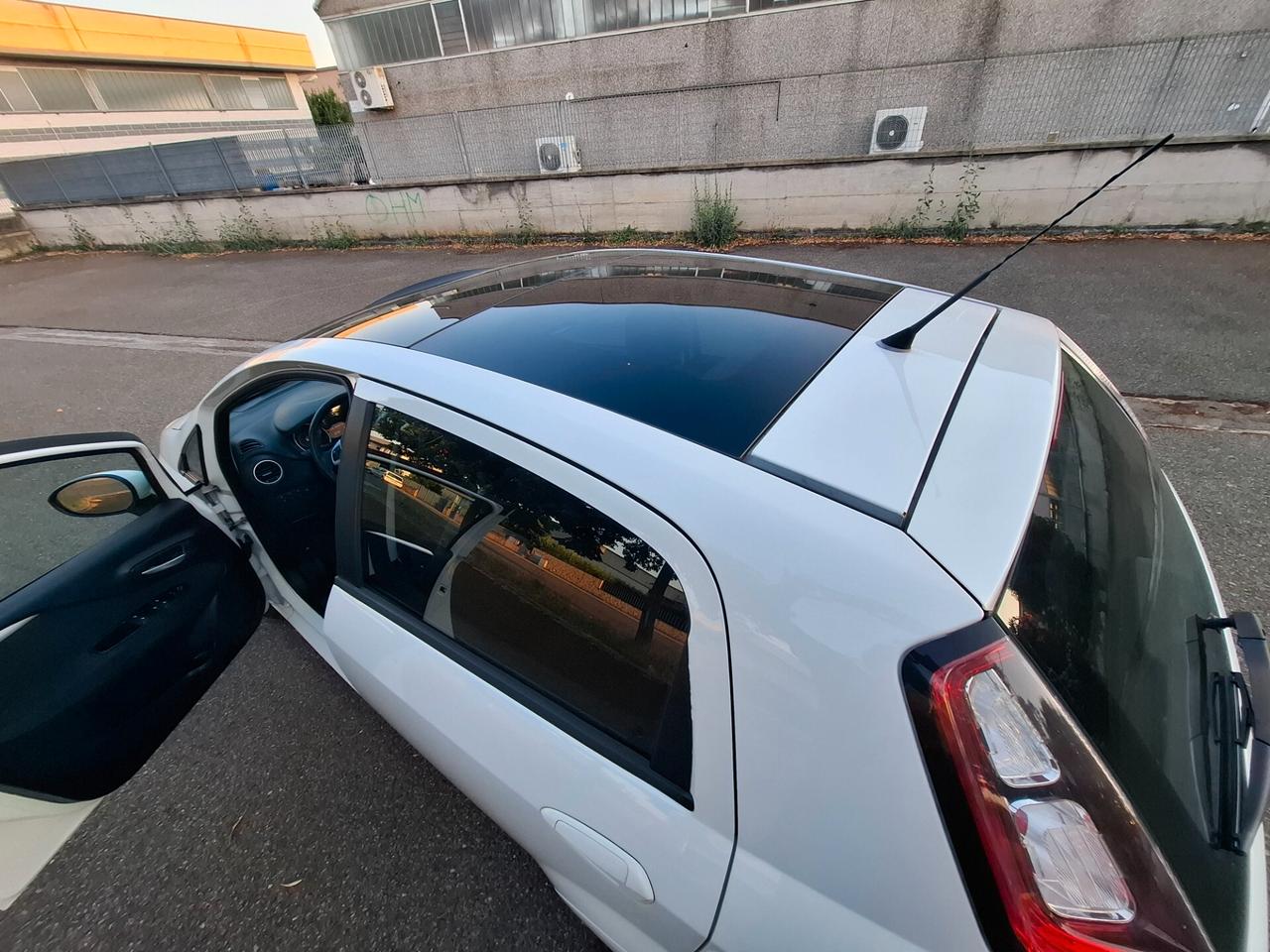Fiat Grande Punto Grande Punto 1.4 5 porte S&S Dualogic Racing