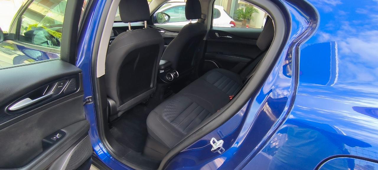 Alfa Romeo Stelvio 2.2 Turbodiesel 190 CV AT8 Q4 Sprint