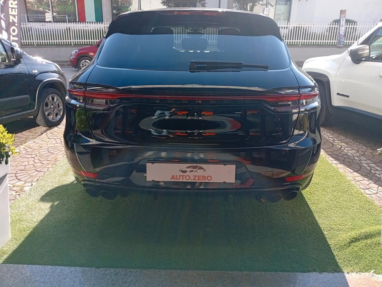 Porsche Macan S