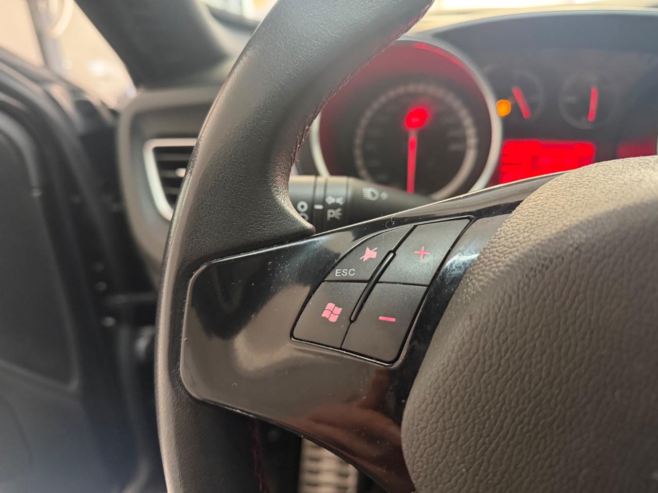 Alfa Romeo Giulietta 2.0 JTDm-2 140 CV Exclusive