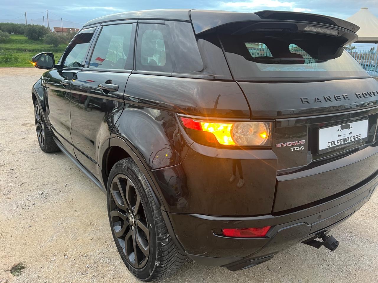 Land Rover Range Evoque 2.2 TD4 5p. British Edition Dynamic