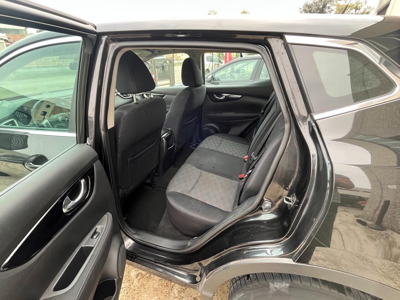 Nissan Qashqai 1.5 dCi Tekna