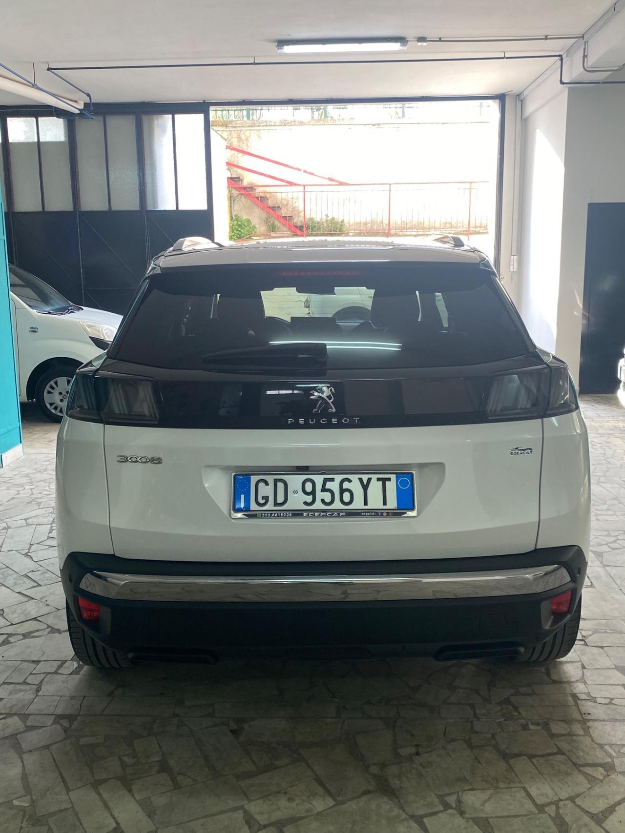 Peugeot 3008 ALLURE park