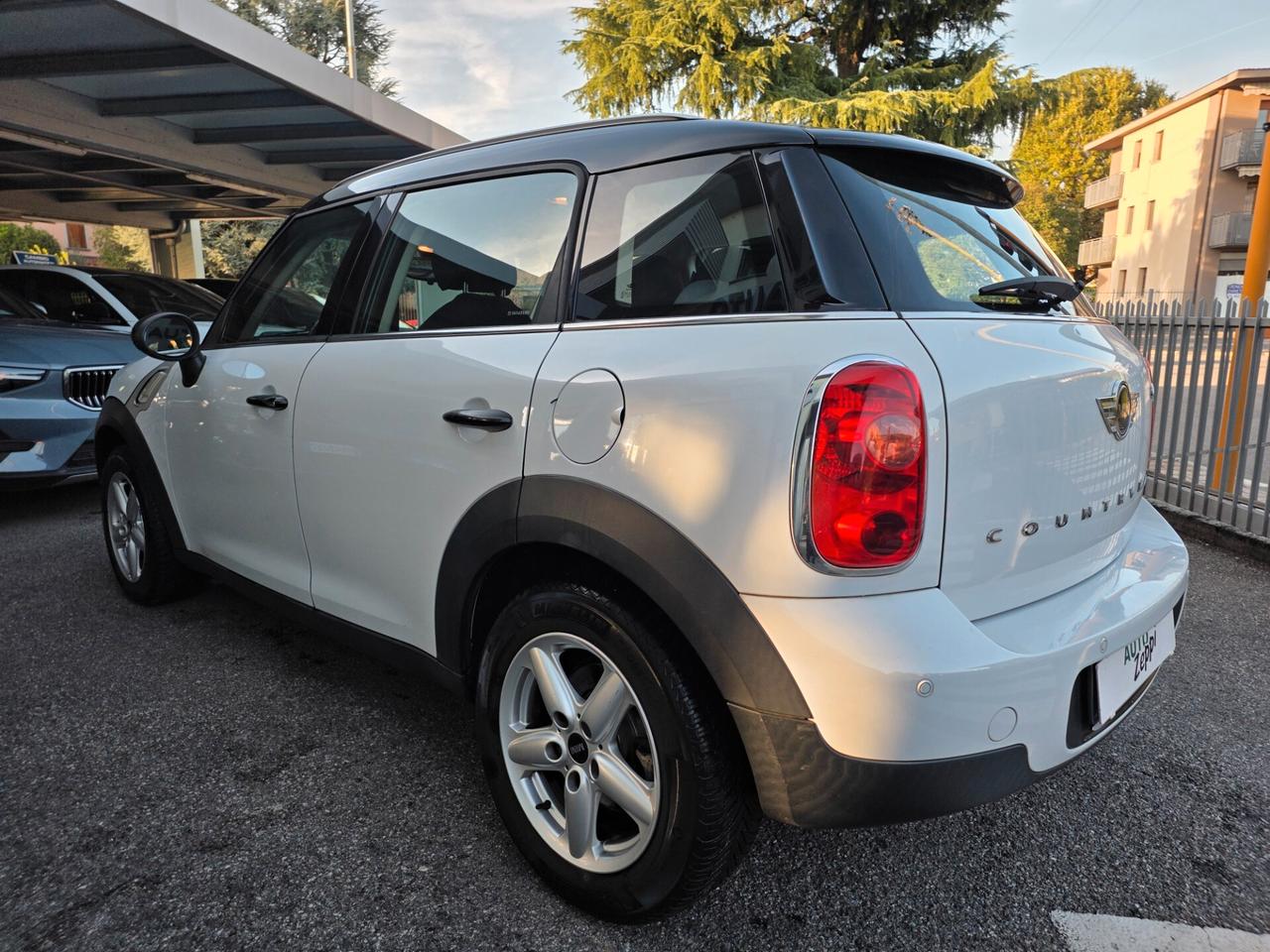 Mini Cooper D Countryman 2.0 112cv AUT.