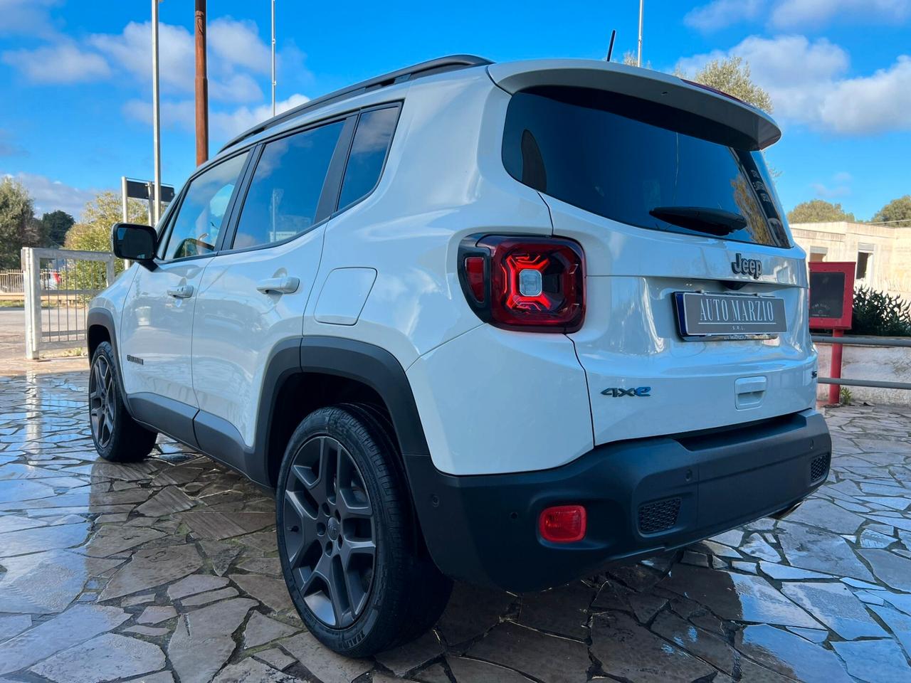 Jeep Renegade 1.3 T4 240CV PHEV 4xe AT6 S