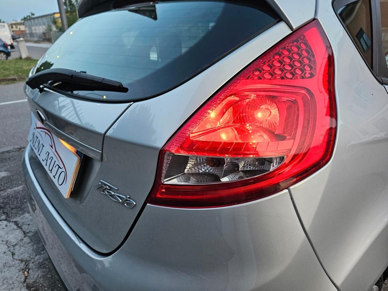 Ford Fiesta 1.4 TDCi 70cv Ikon*Clima*Unipro*Neopatentati