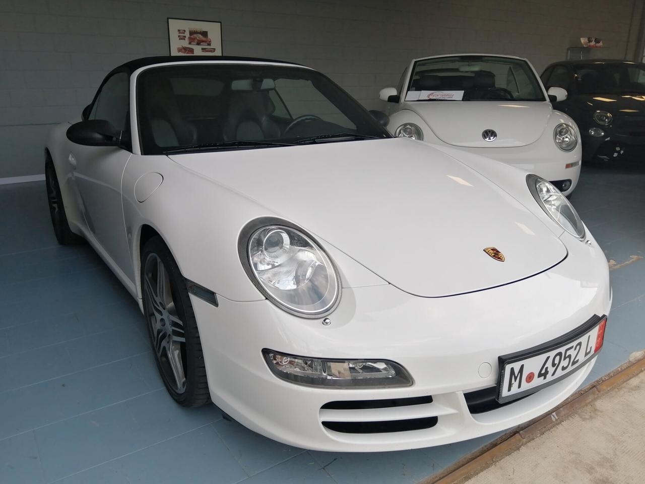 Porsche 997 Cabrio 3.8 Carrera S Book Service Porsche completo