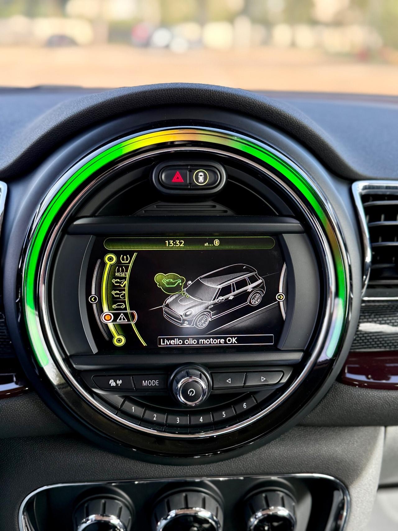 Mini Cooper D Clubman 1.5 One Business Automatica