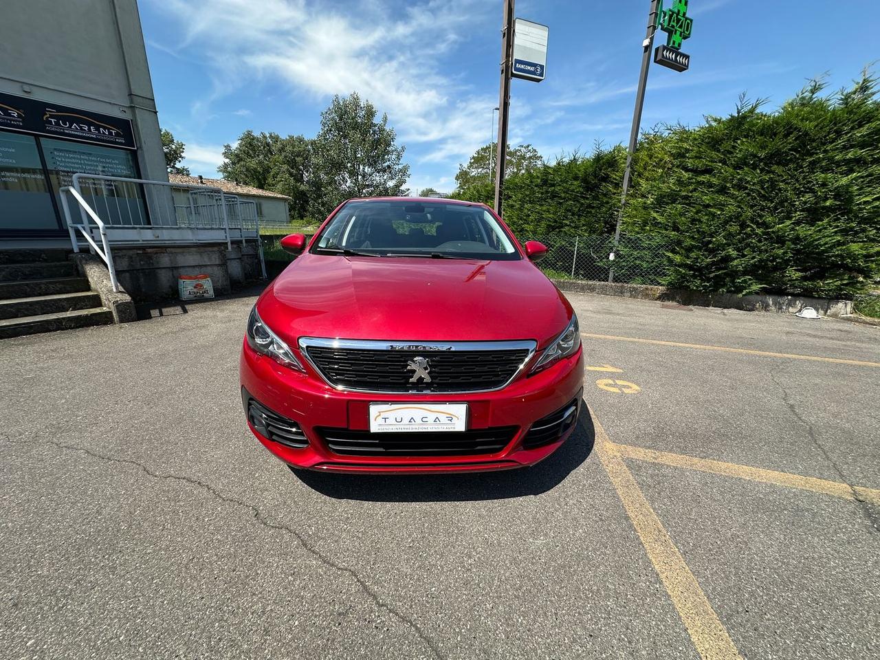 Peugeot 308 1.6 Blue HDI 100 Business