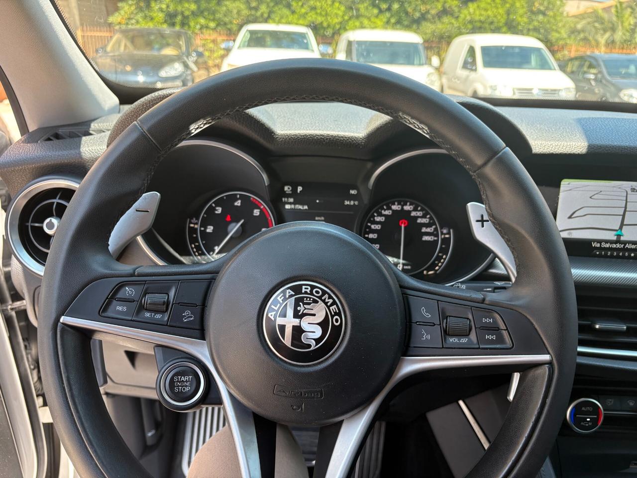 Alfa Romeo Stelvio 2.2 Turbodiesel 180 CV AT8 RWD Business