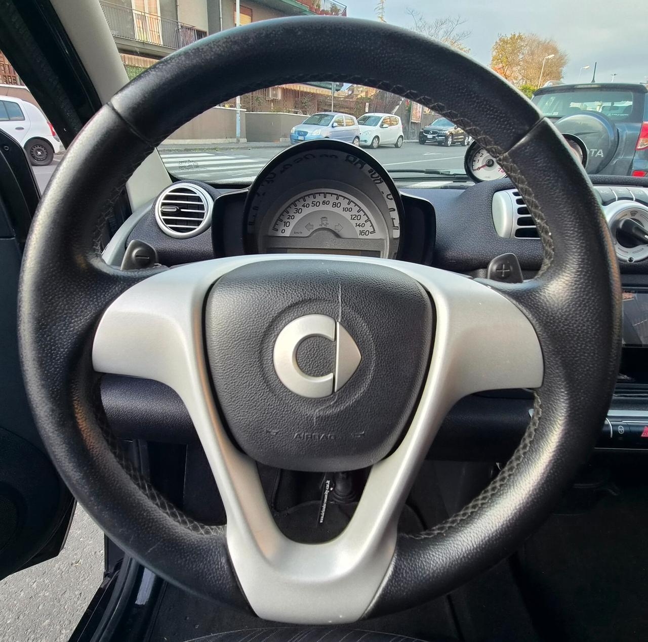 Smart ForTwo 1000 62 kW coupé passion