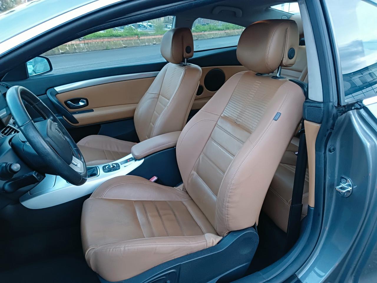 Renault Laguna Coupé 2.0 dCi 180CV