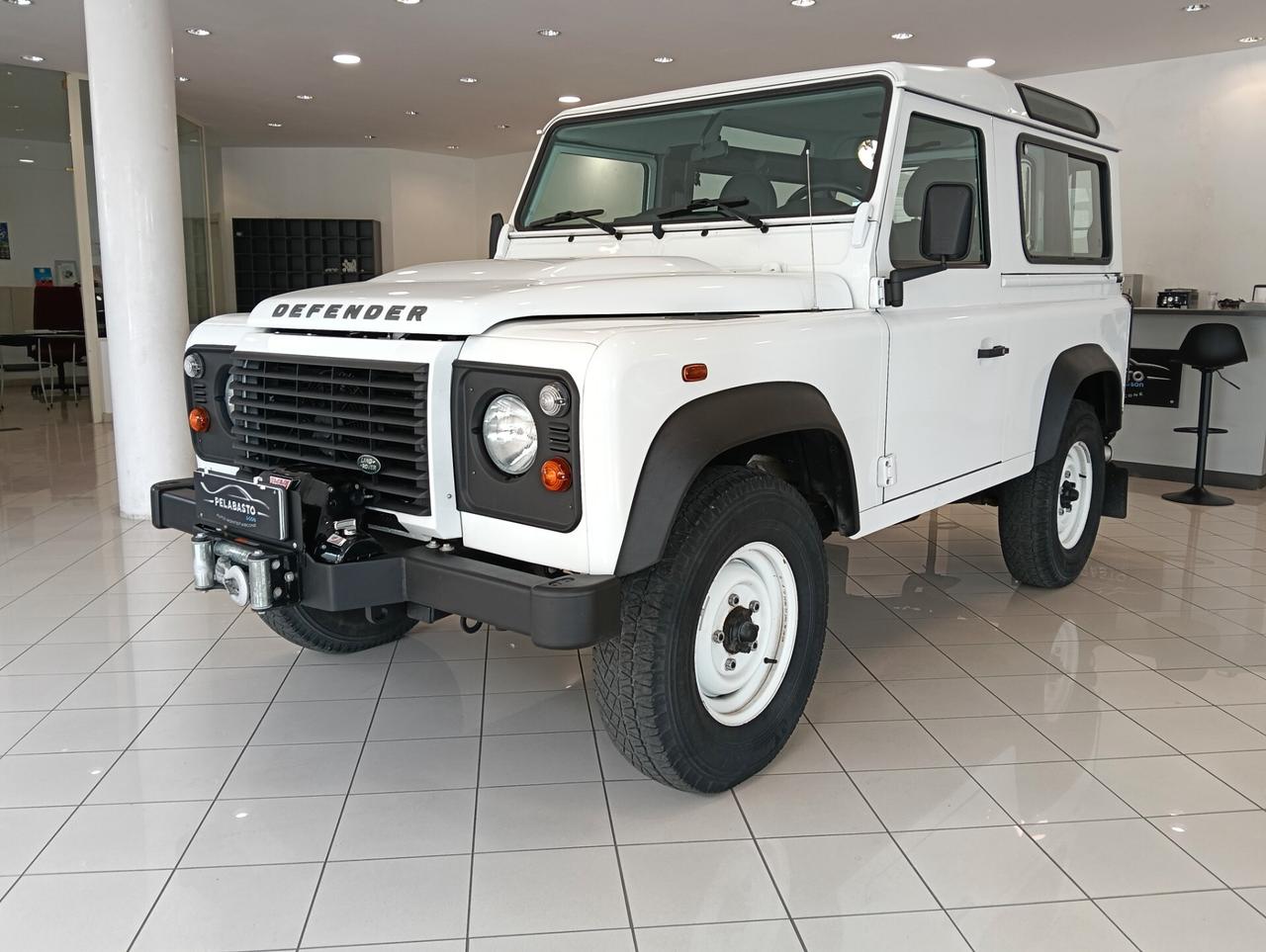 Land Rover Defender 90 2.2 TD4 Station Wagon SE N1