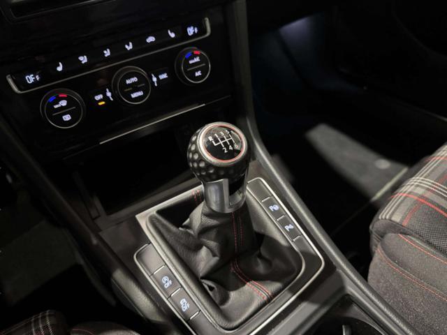 VOLKSWAGEN Golf GTI 2.0 TSI 5p. BlueMotion Technology