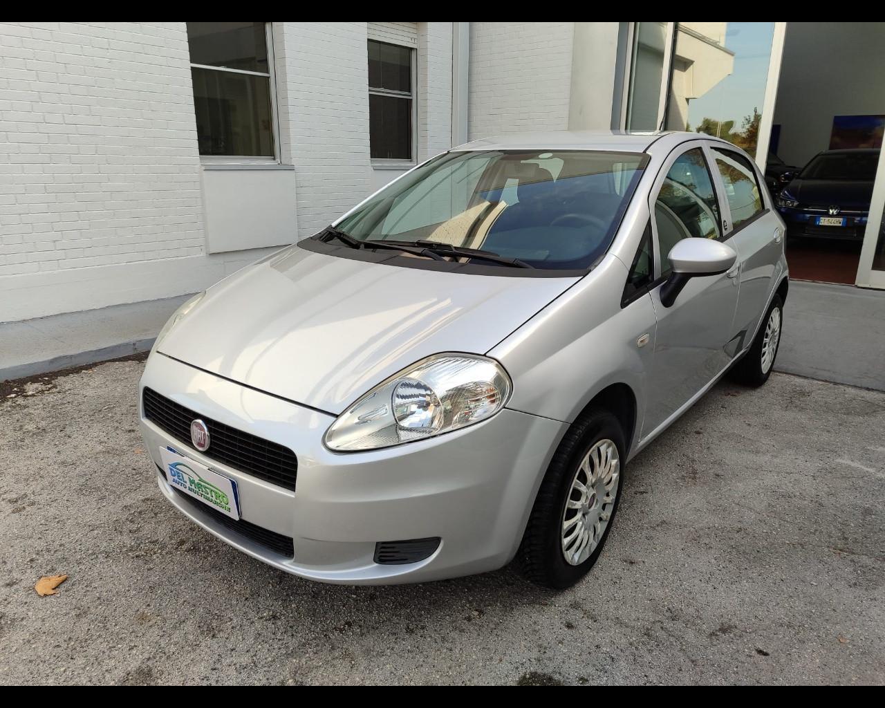 FIAT Grande Punto - Grande Punto 1.4 5 porte Actual Natural Power