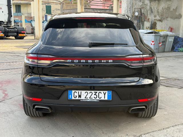 PORSCHE Macan 2.0