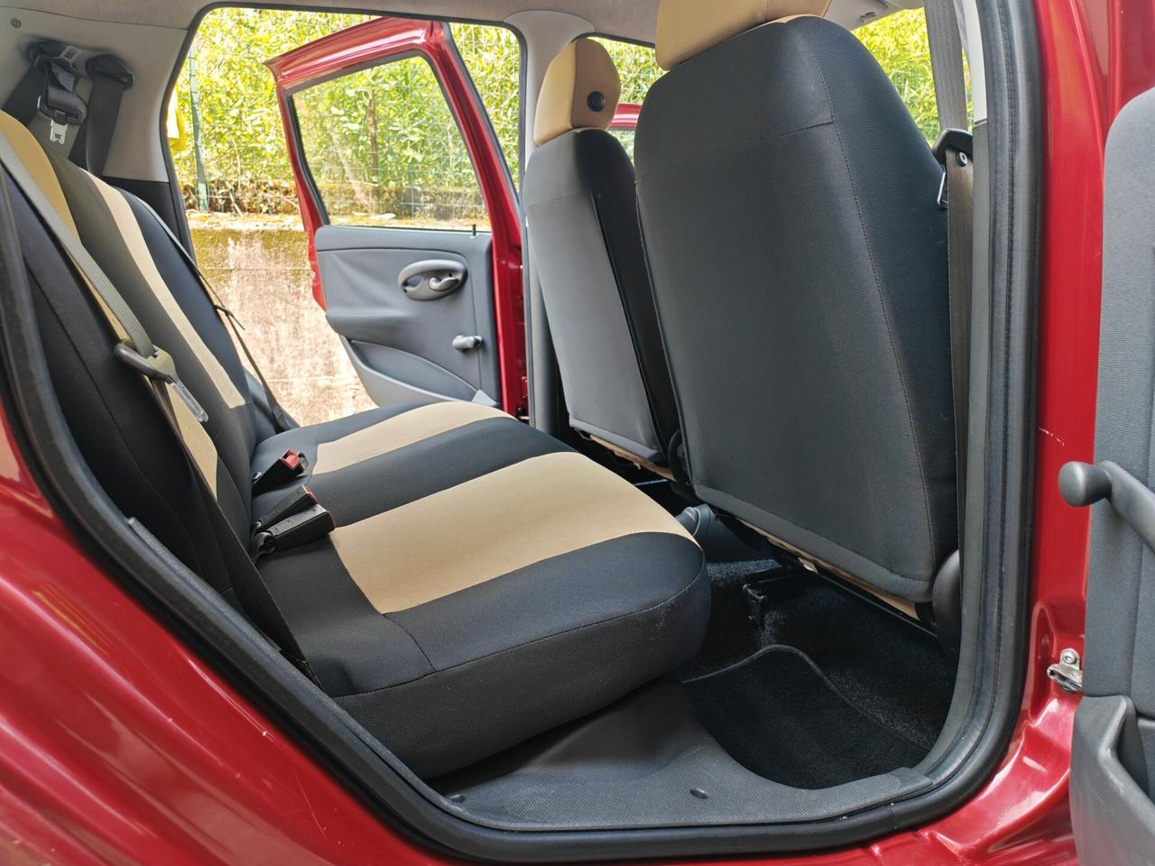 Fiat Punto 1.2 BENZINA 60cv / 110.000km / Neop.