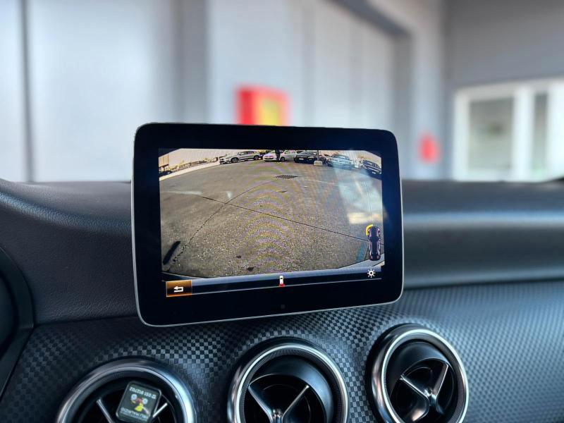 Mercedes-Benz A180 d Sport auto