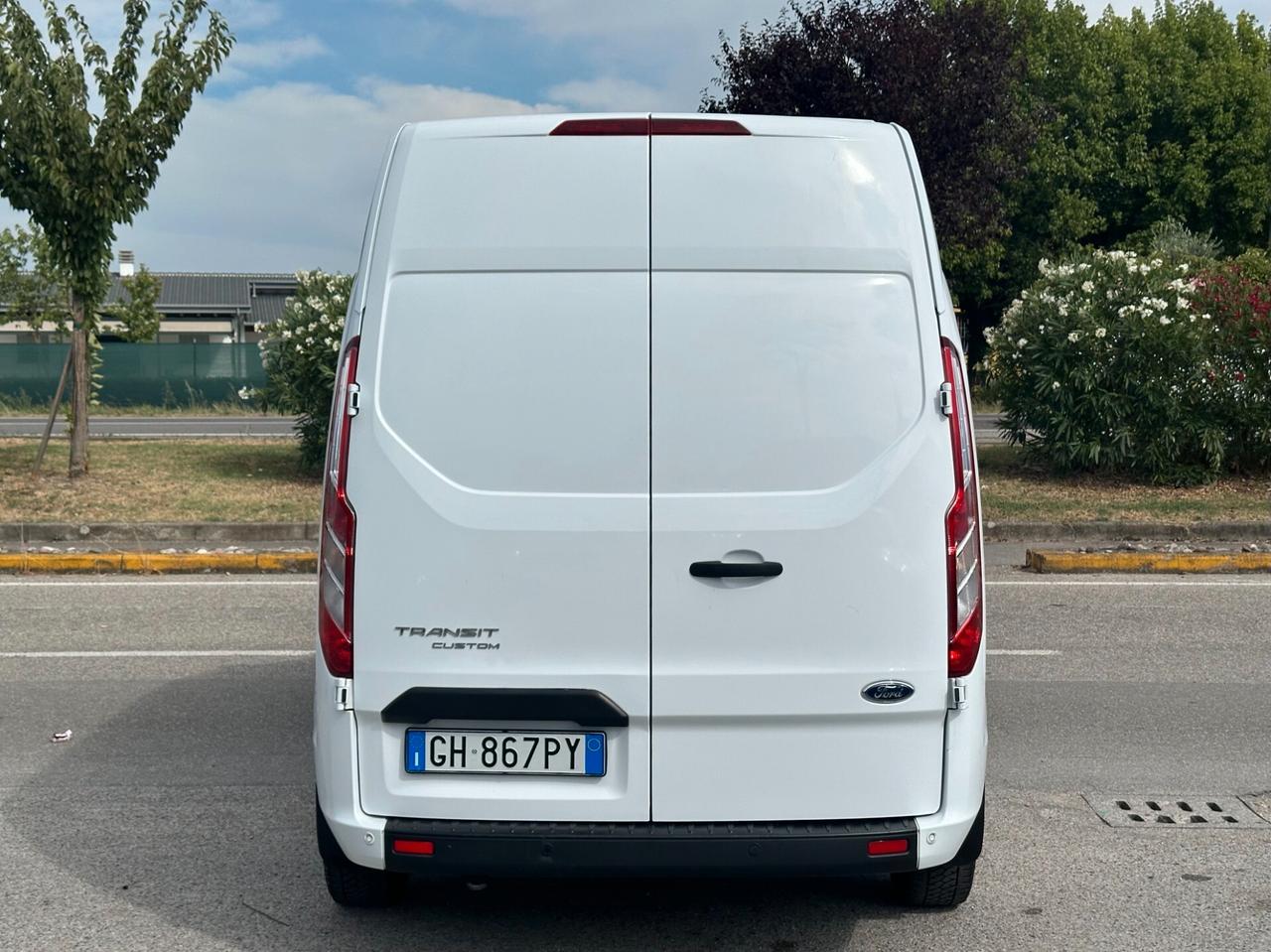 Ford Transit Custom L1H2 2.0 EcoBlue 130 Cv Auto (Euro 6.2)