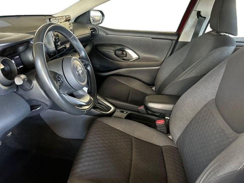 Toyota Yaris Yaris 1.5 Hybrid 5 porte Trend + SENSORI DI PARCHEGGIO + COMFORT PACK AREA C FREE