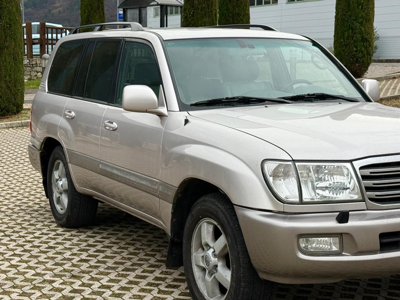 Toyota Land Cruiser 4.2 TD HDJ100 Autom 5 marce,,Leggi”