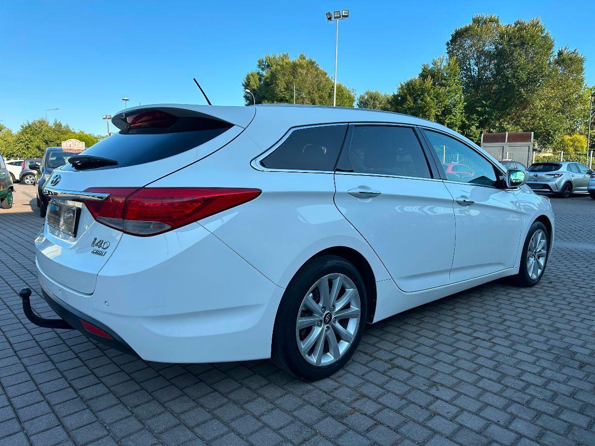 HYUNDAI - i40 - 1.7 CRDi 115CV Comfort