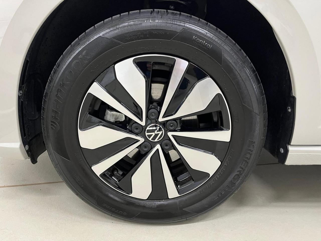 Volkswagen Polo 1.0 evo edition plus 80cv