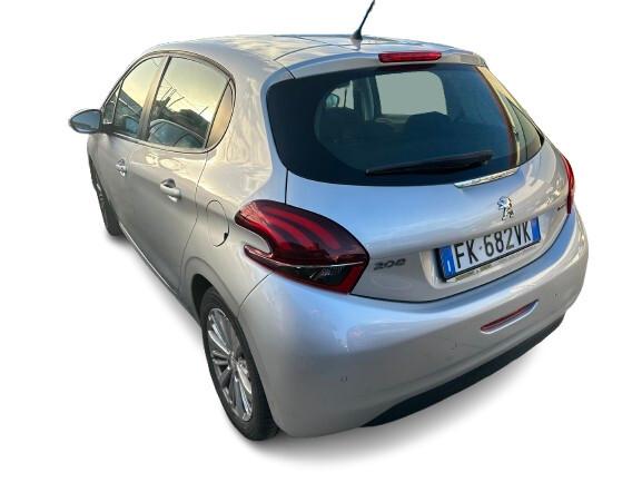 Peugeot 208 PureTech 82 GPL Ber 5P 1199cc Benzina GPL GRIGIO Km 93000 2017