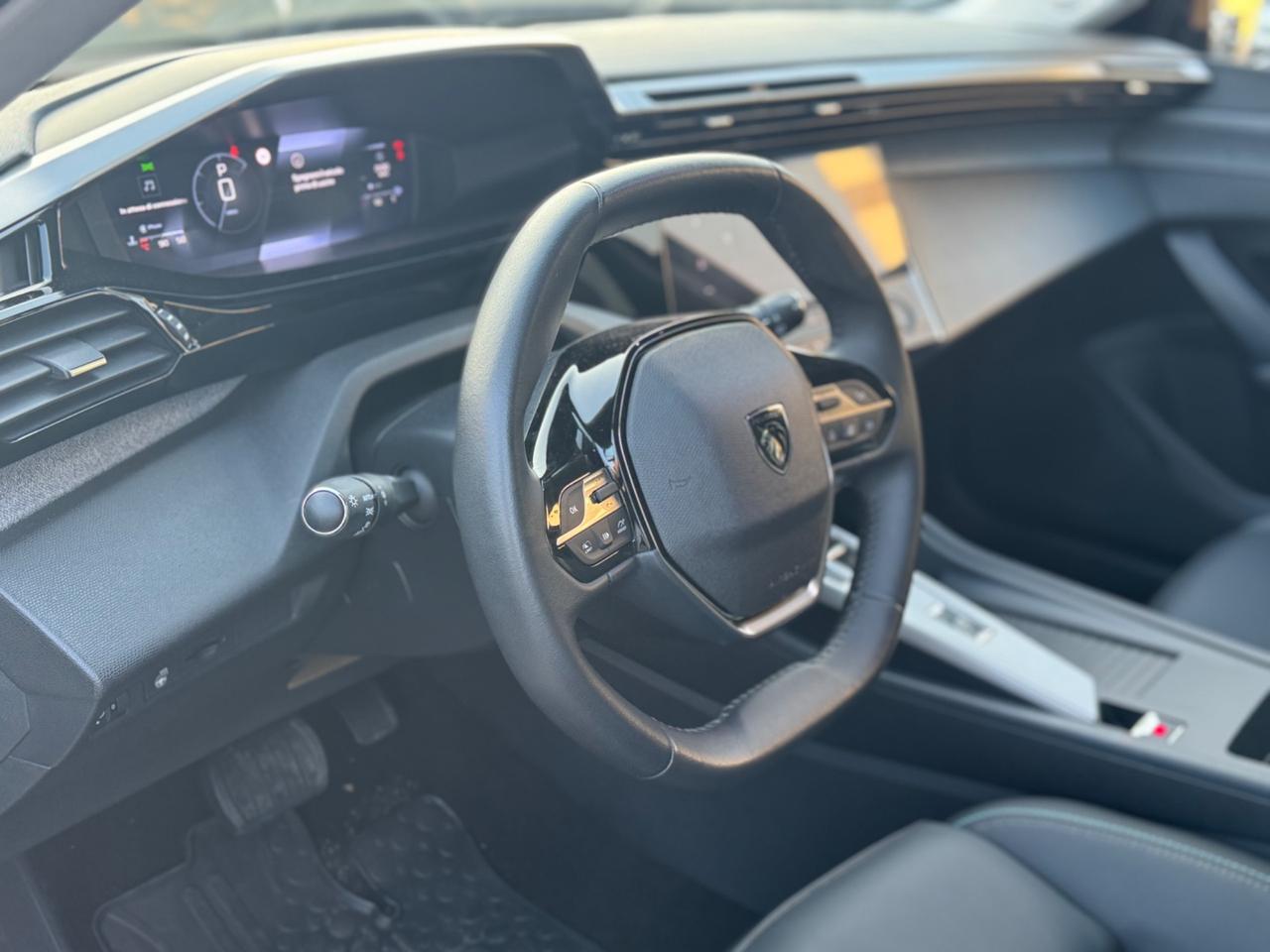 Peugeot 308 BlueHDi 130 S&S EAT8 GT