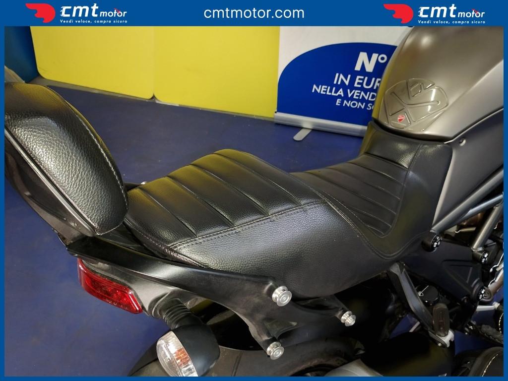 Ducati Diavel 1200 - 2014