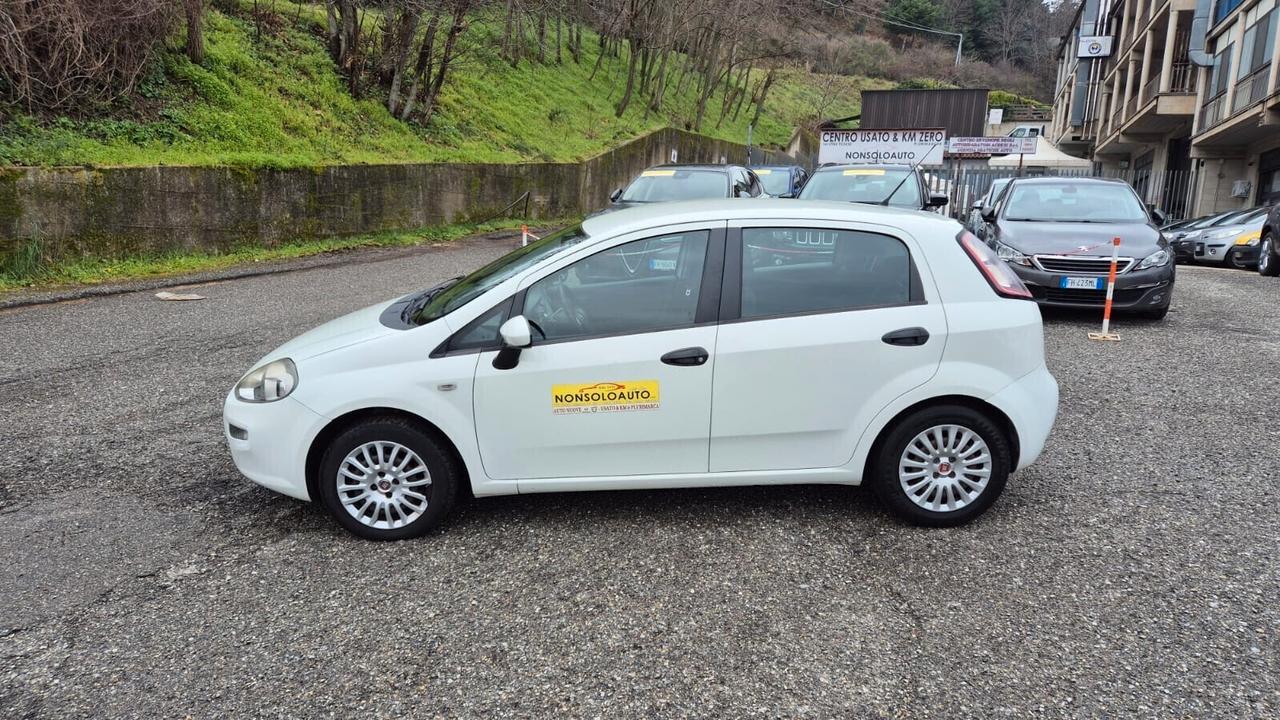 Fiat Punto 1.3 MJ 75CV 5p Str. -2014 -Motore Nuovo