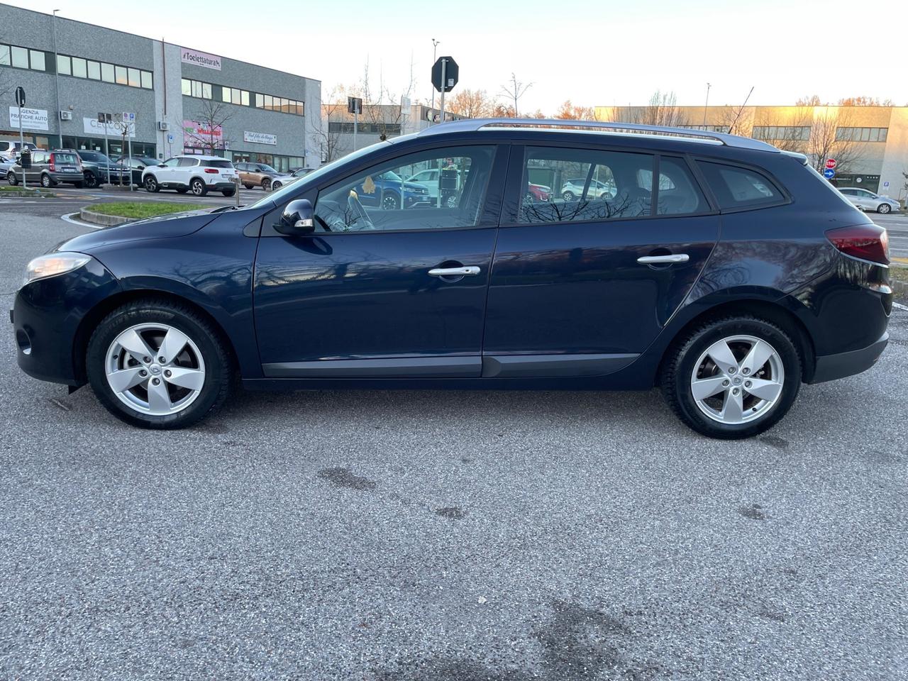 Renault Megane Mégane 1.4 TCe SporTour GT Line* Neo patentati *