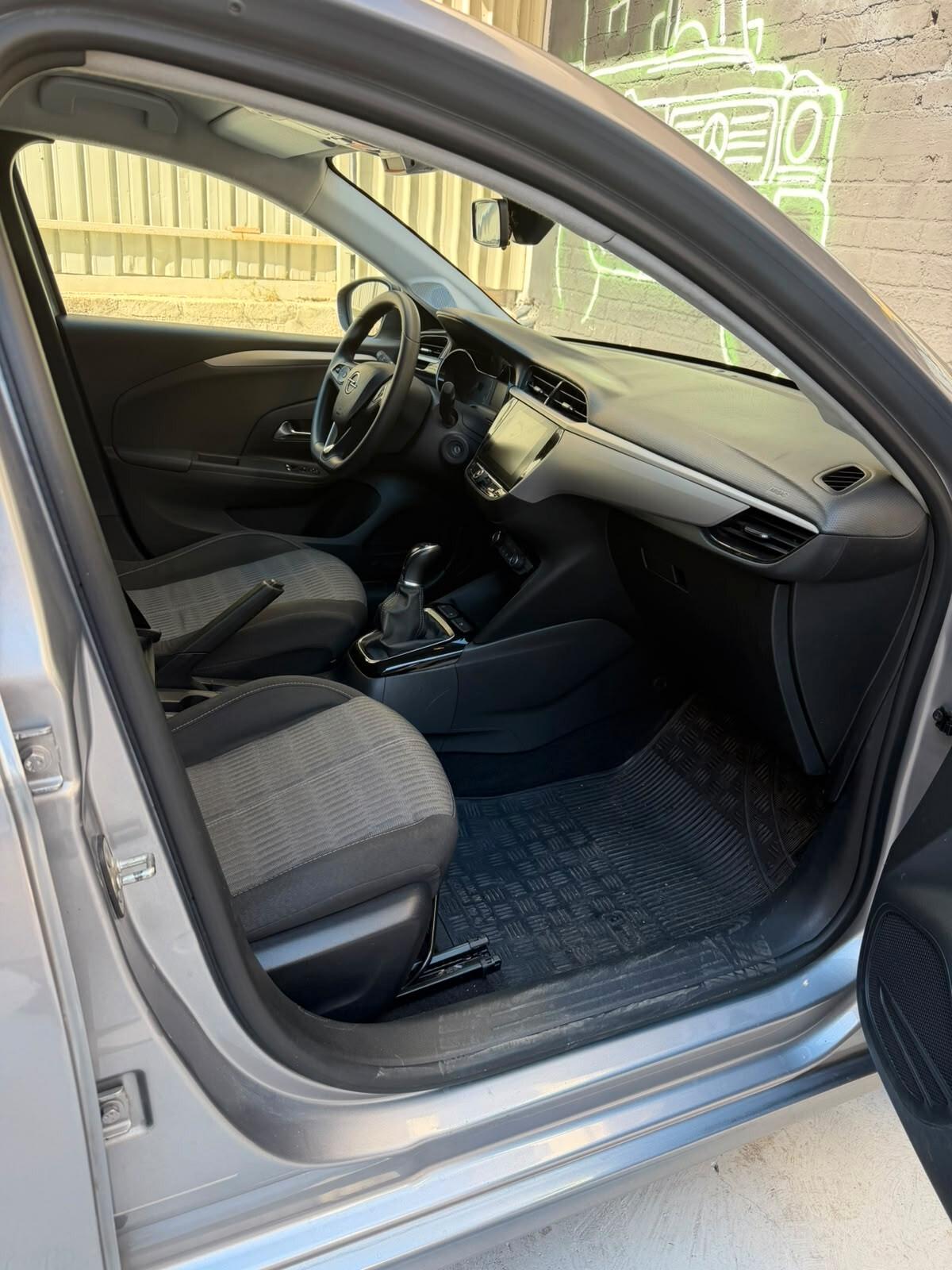 Opel Corsa 1.2 Blitz Edition