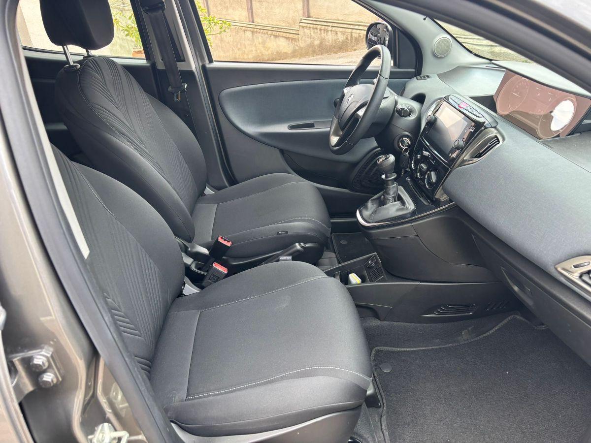 LANCIA Ypsilon 1.0 FireFly 5p.S&S Hybryd Gold