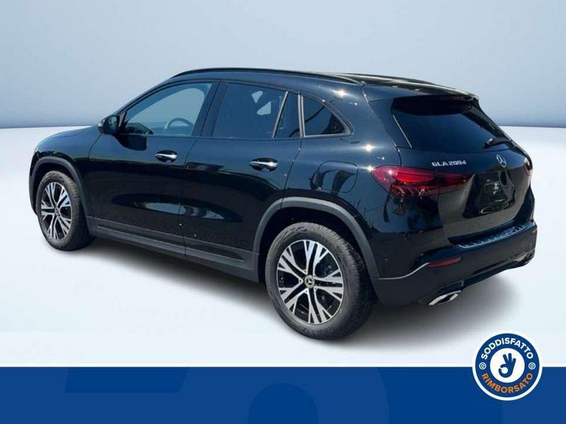 Mercedes-Benz GLA 200d Automatic 4Matic Advanced Plus Progressive