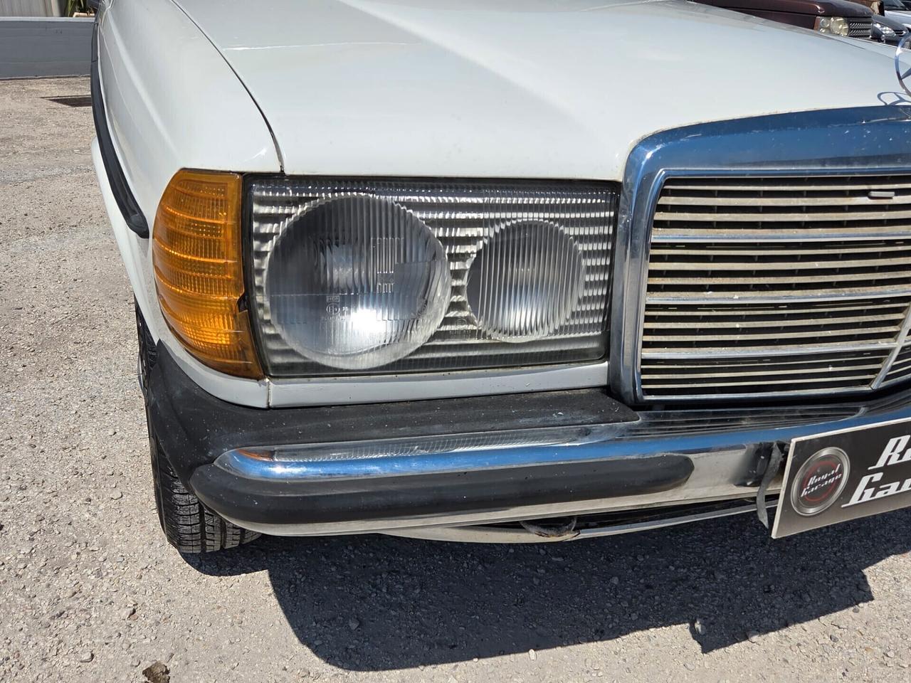 Mercedes-benz W123 240D -ASI-