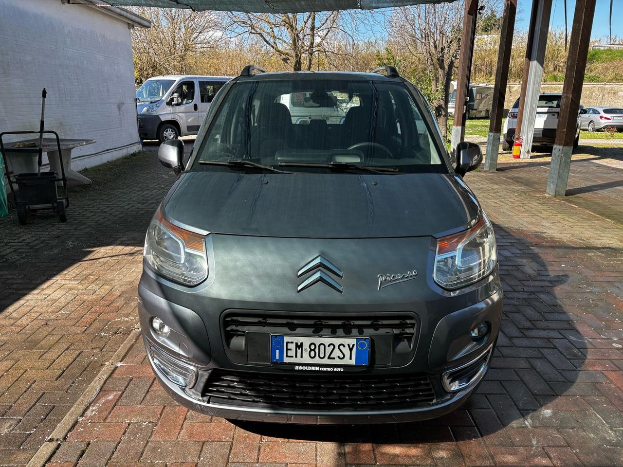 Citroen C3 Picasso 1.6 HDi 90 Attraction IDONEA PER NEO PATENTATI SOLO 143000KM UNI PROP PERMUTABILE