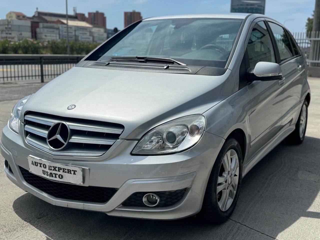 Mercedes-benz B 180 B 180 CDI Premium 2011