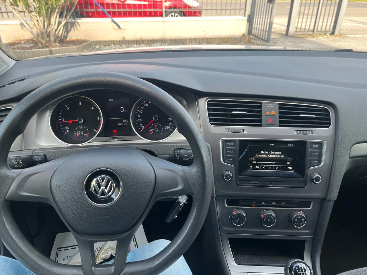 Volkswagen Golf 1.6 TDI 5p. 01/2016 NEOPATENTATI
