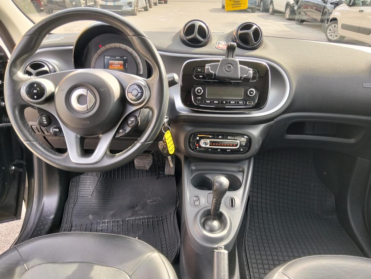 Smart ForFour 70 1.0 twinamic Prime 2015