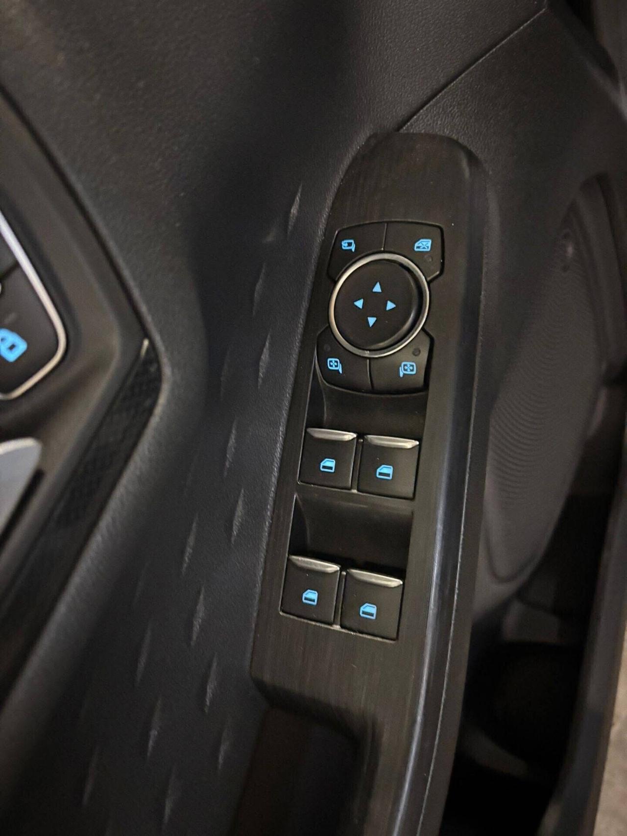 Ford Kuga 1.5 EcoBlue 120 CV aut. 2WD ST-Line X '''\\